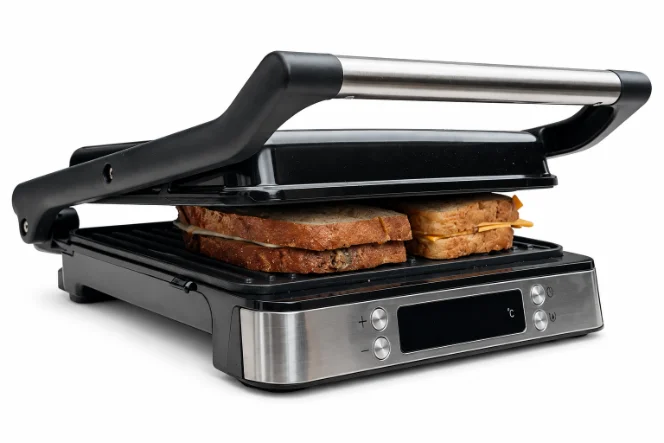 Tostigrill met drie tosti's